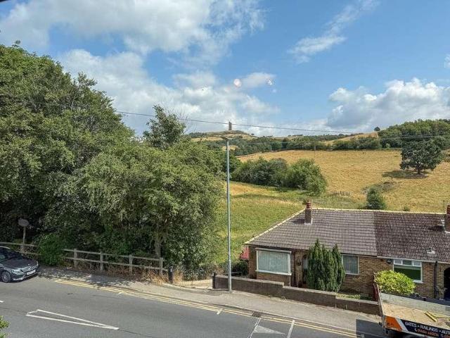 House for sale in Armitage Bridge, West Yorkshire