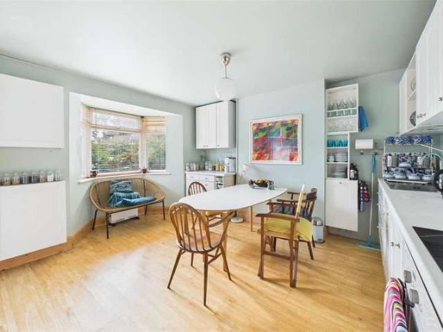 House for sale in Golden Hill, Bristol