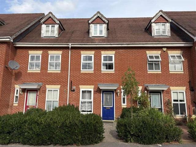 House for sale in Slough