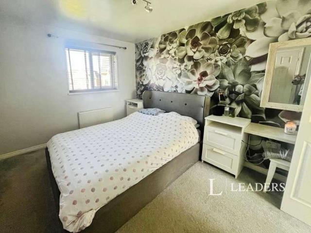 House for sale in Potters Corner, East Midlands