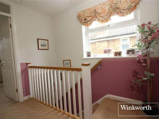House for sale in Elstree and Borehamwood, Borehamwood