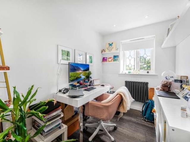 House for sale in Duton Hill, Essex