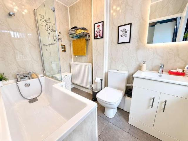 House for sale in Harts Hill, Dudley