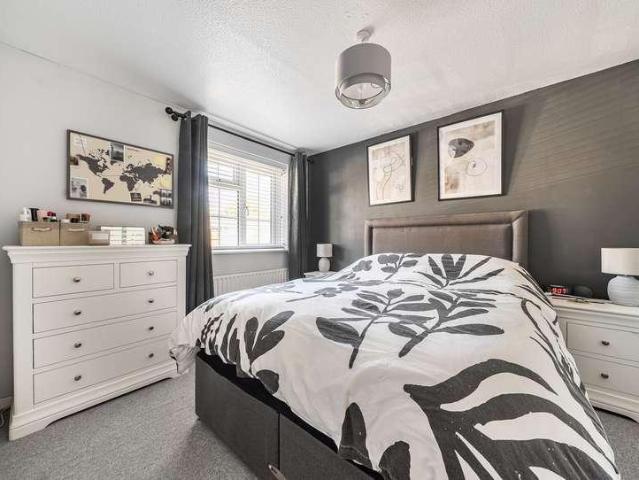 House for sale in Red Hill, Surrey