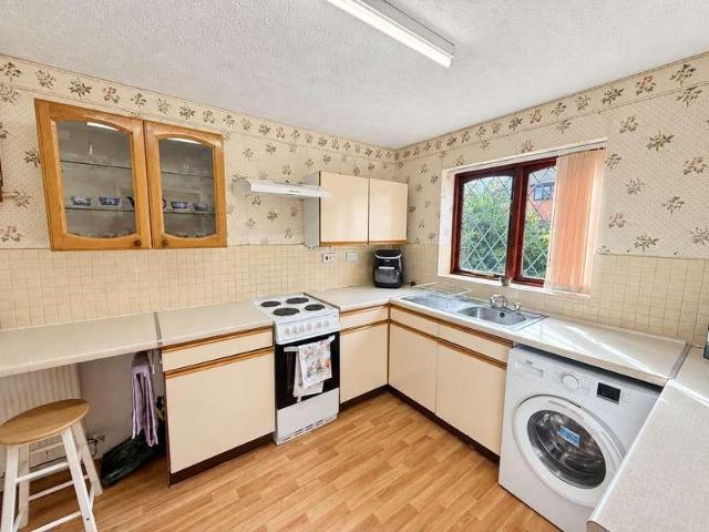 House for sale in Stourbridge, West Midlands