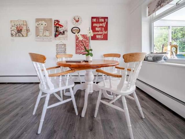 House for sale in Pen-y-ffordd, Wales