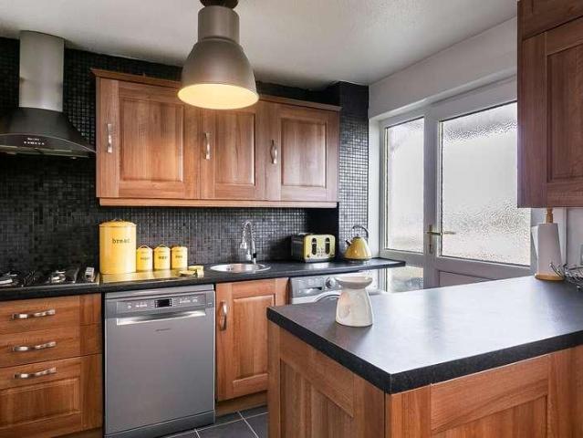 House for sale in Mayfield, Midlothian