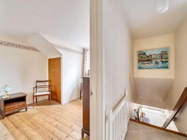 House for sale in Haydon Wick, Swindon