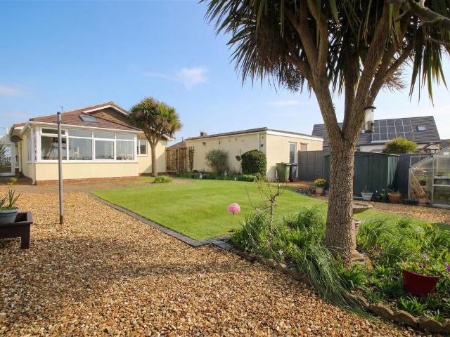 House for sale in Sand Bay, Kewstoke