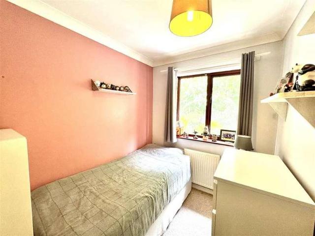 House for sale in Barnsley, Mapplewell
