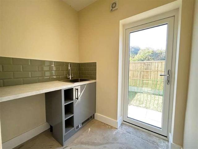 House for sale in Kedleston, East Midlands