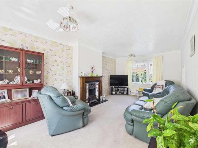 House for sale in Alverton, East Midlands