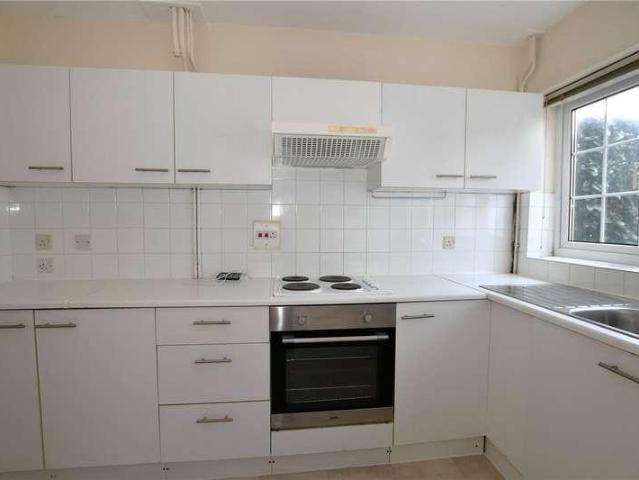 House for sale in Finchampstead