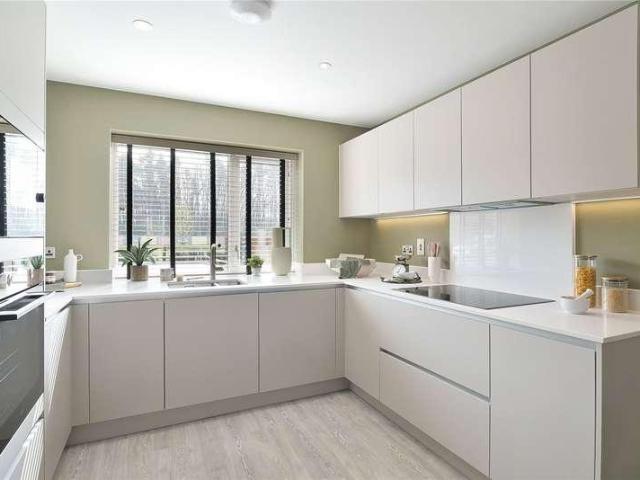 House for sale in Buckler's Park, Crowthorne