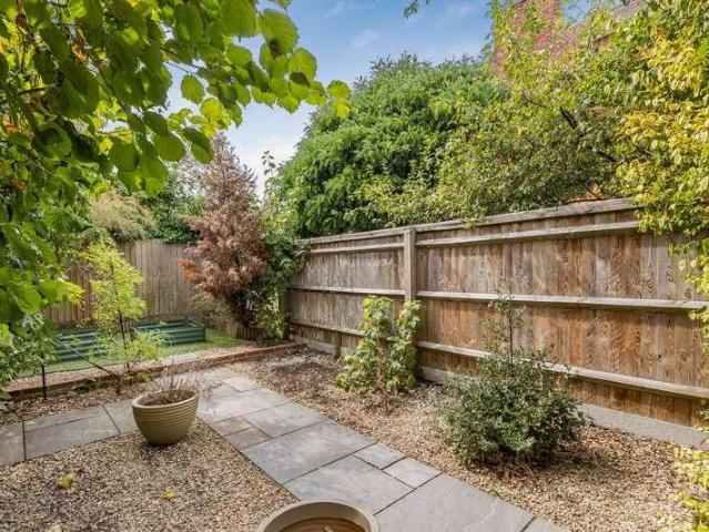 House for sale in Robin Hood, The Slade