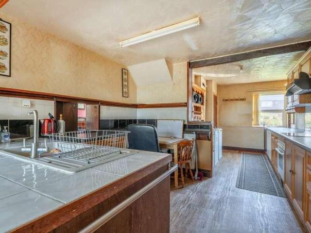 House for sale in Barlby, North Yorkshire