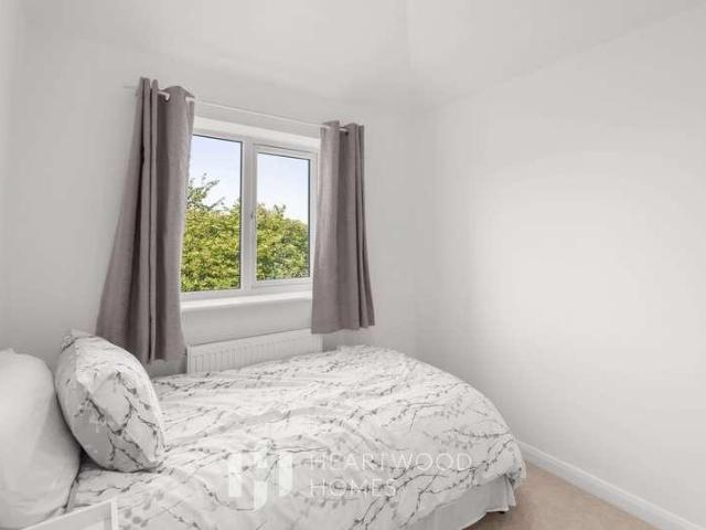 House for sale in St Albans, Five Acres