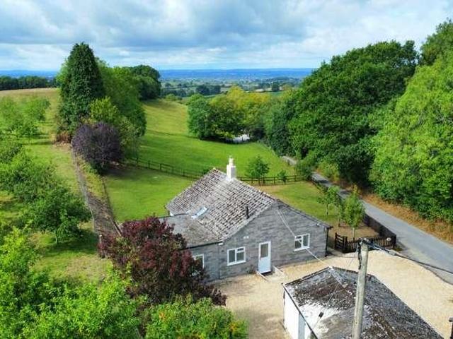House for sale in Melbury Abbas, East Dorset
