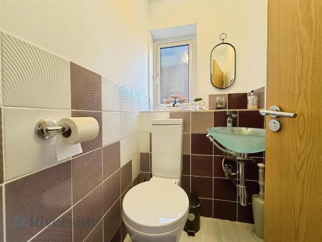 House for sale in Drypool, Hull