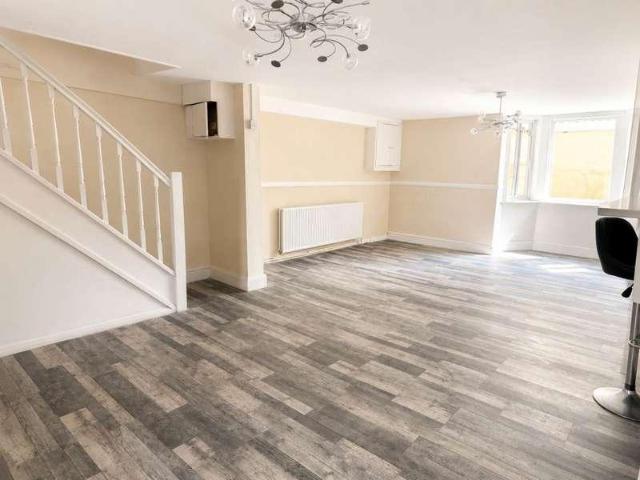 House for sale in Navestock Side, Essex