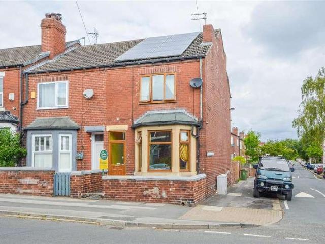 House for sale in Normanton and Altofts, Altofts