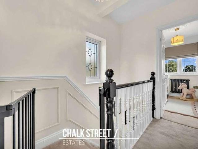 House for sale in Pot Kilns, Greater London