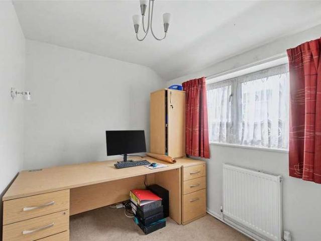 House for sale in Attenborough, East Midlands
