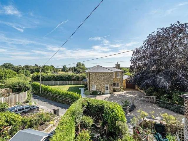 House for sale in Ash, Kent