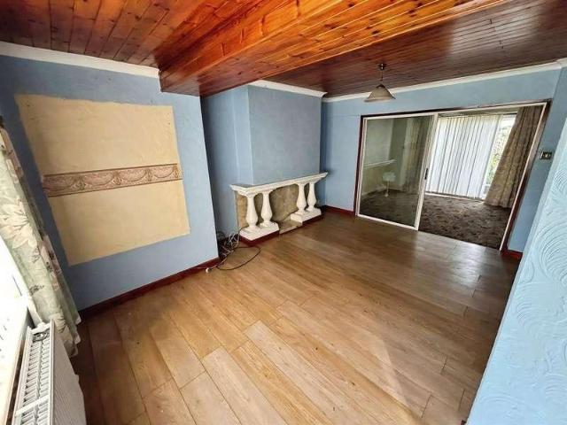 House for sale in Sandfields West, Aberavon