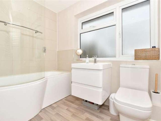 House for sale in Midway, Kent