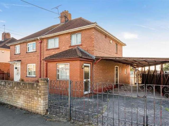House for sale in Knowle, Bristol