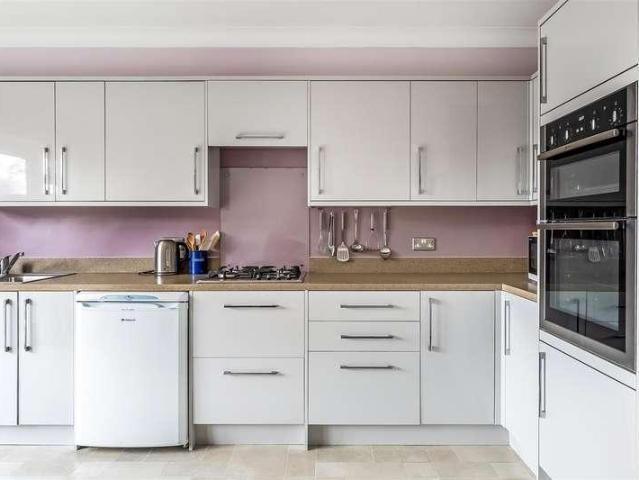 House for sale in Greater London