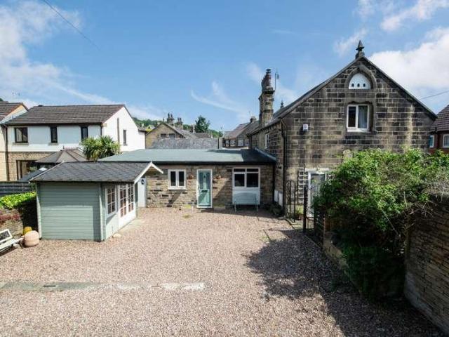 House for sale in Priestthorpe, Crossflatts