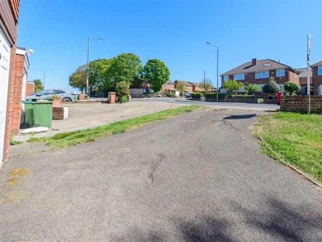 House for sale in Northumberland Heath, Greater London
