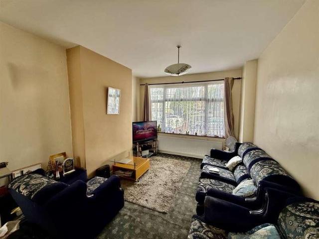 House for sale in London Borough of Ealing, Greater London