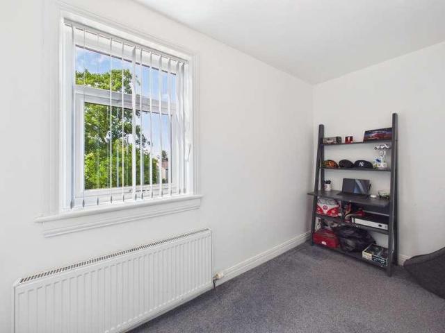 Flat for sale in Stevenston, Scotland
