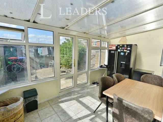 House for sale in Chipping Hill, Essex