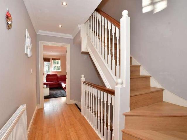 House for sale in Carshalton Beeches, Greater London