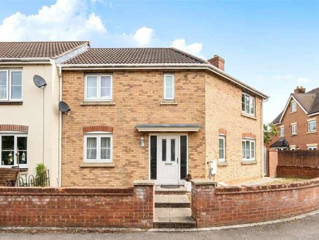 House for sale in Gloucester, Gloucestershire