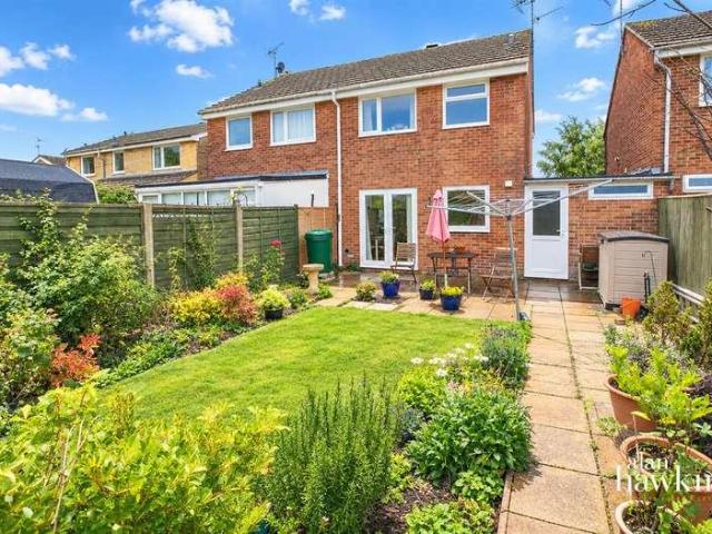 House for sale in Royal Wootton Bassett, Wiltshire