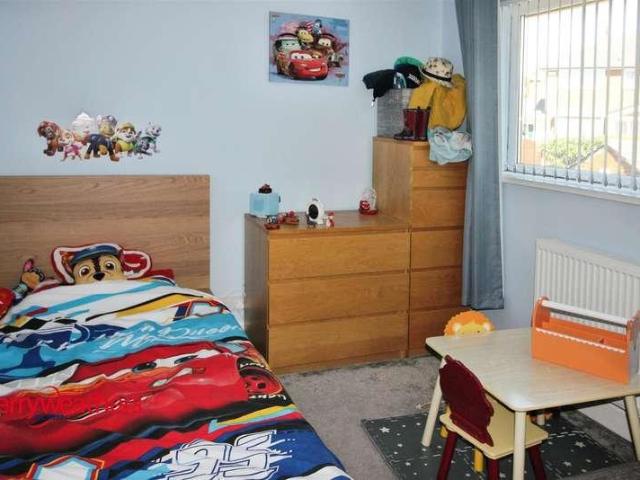 House for sale in Rotherham, Guilthwaite