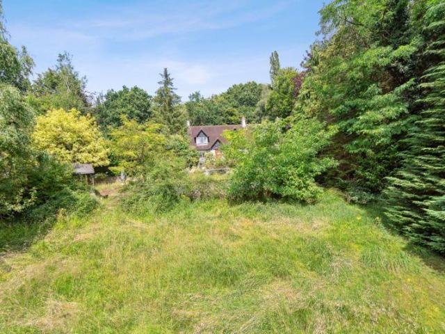 House for sale in Wooburn, Bourne End