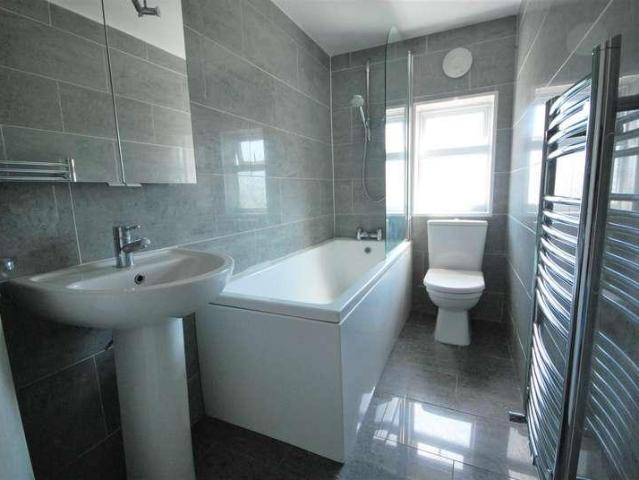 House for sale in Norton-on-derwent, North Yorkshire