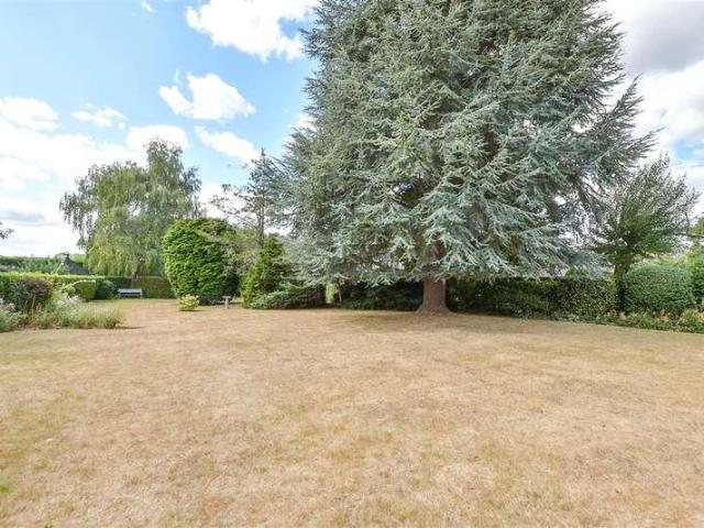 House for sale in Midway, Kent