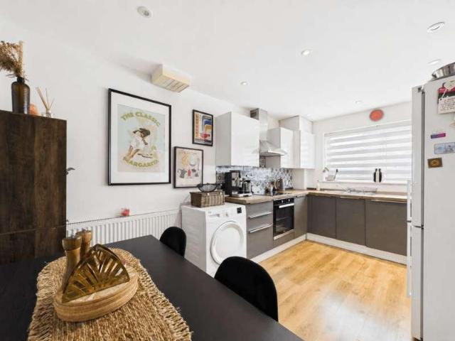 House for sale in Titchfield Common, Fareham