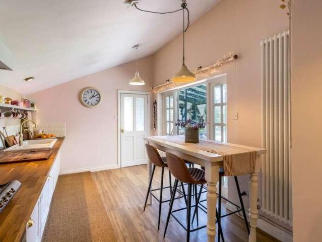 House for sale in Amberley, School House