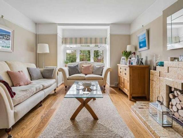 House for sale in Iver, Richings Park