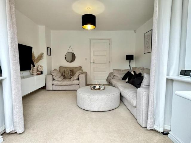 House for sale in Mexborough, Kilnhurst