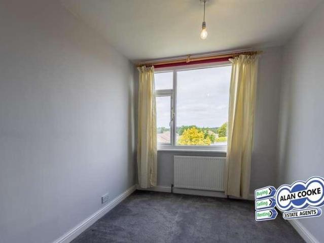 House for sale in Primley Park, Alwoodley