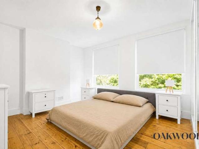 House for sale in Finsbury Park, Greater London